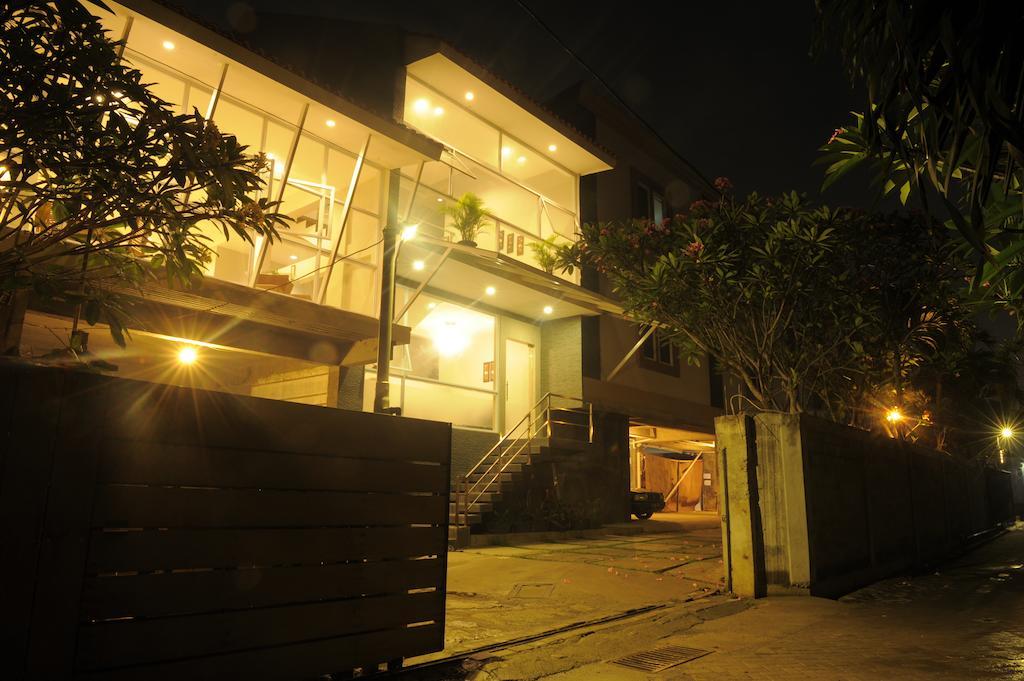 Benito Residence Tangerang Buitenkant foto