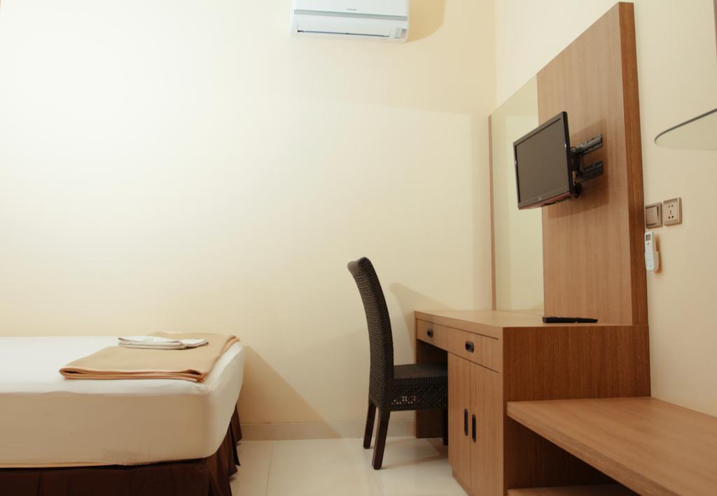 Benito Residence Tangerang Kamer foto