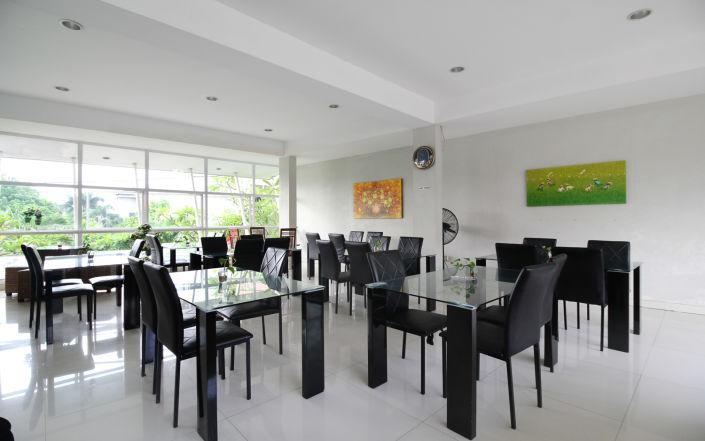 Benito Residence Tangerang Buitenkant foto