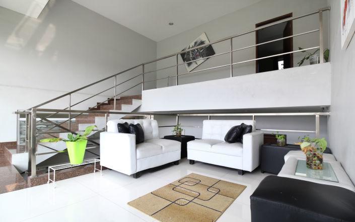 Benito Residence Tangerang Buitenkant foto